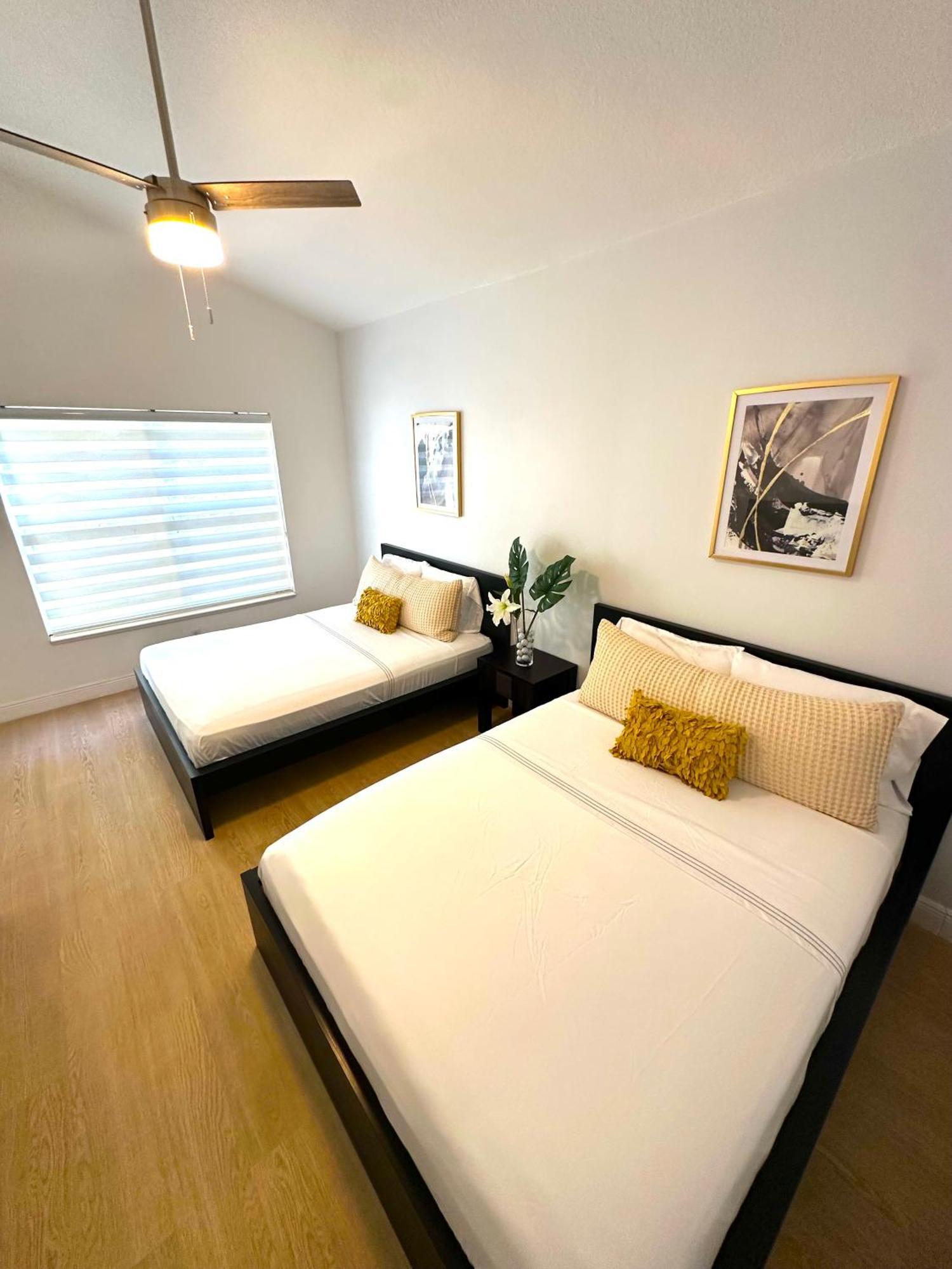 Albatross Condo In Pga Village, 2 Bedroom 1 Bath, A Side Carlton エクステリア 写真